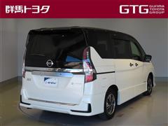 セレナ E-パワー ハイウェイスターV