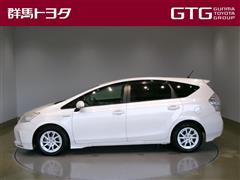 プリウスアルファ S