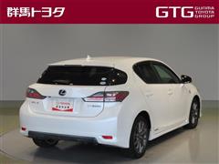 CT200h Fスポーツ