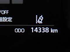 ヤリスクロス HV G