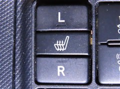 アクア クロスオーバー グラム