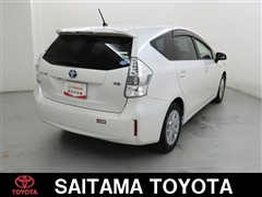 プリウスアルファ S