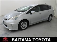 プリウスアルファ S