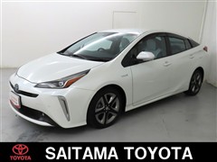トヨタ プリウス A ツーリングセレクション