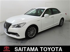 トヨタ クラウンHV ロイヤルサルーン