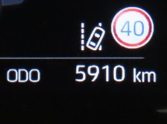 アクア GRスポ-ツ