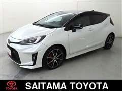 アクア GRスポーツ