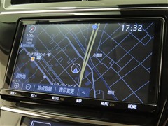 プリウスアルファ S チューンブラッ