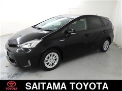 プリウスアルファ S