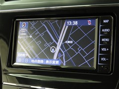 プリウスアルファ S