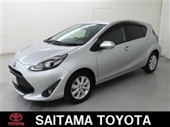 トヨタ アクア S スタイルブラック