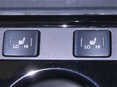 プリウスPHV A ナビPKG