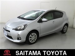 トヨタ アクア S