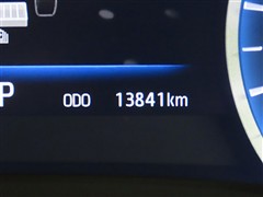 クラウン HV RS アドバンス