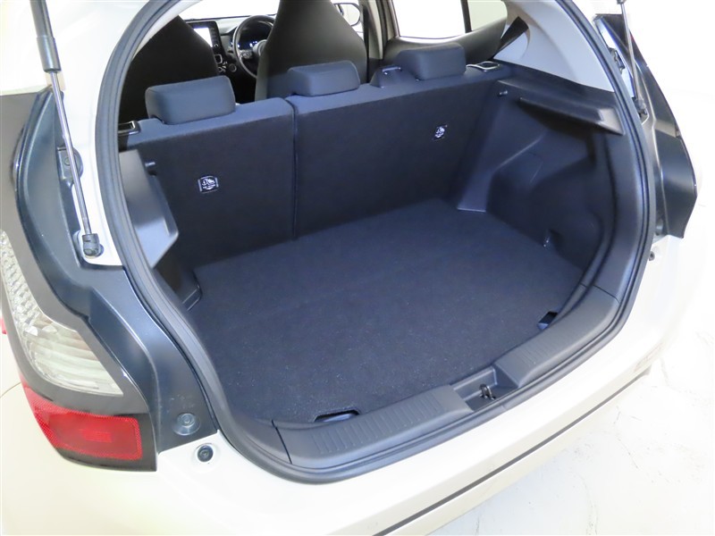 アクア X（034012915489）の中古車 | トヨタ認定中古車 | トヨタ自動車