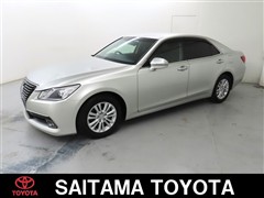 トヨタ クラウン ロイヤルサルーン