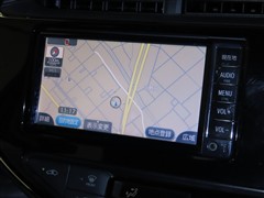 アクア クロスオーバー