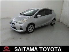 トヨタ アクア G