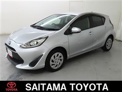 トヨタ アクア G