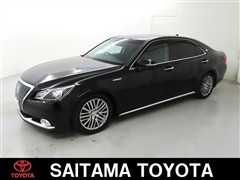 トヨタ クラウンマジェスタ Four