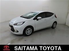 トヨタ アクア G