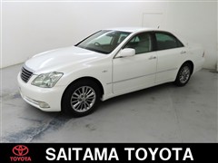 トヨタ　クラウン Rサルーンプレミアム50ED