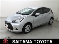 トヨタ アクア G