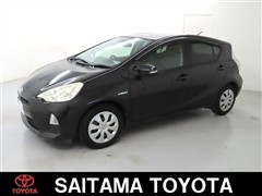 トヨタ アクア S