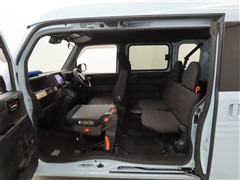N-VAN +STYLEFUN