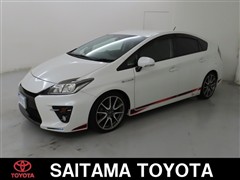 トヨタ プリウス SツーリングSEL G's