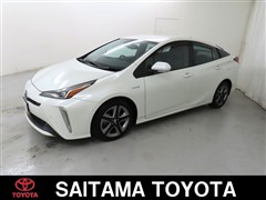トヨタ プリウス A ツーリングセレクション
