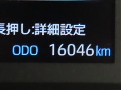 ヤリス X