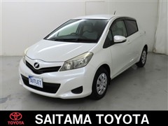 トヨタ ヴィッツ F
