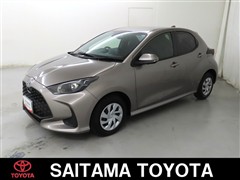 ヤリス HV X