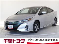 トヨタ プリウスPHV A