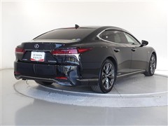 LS500h Fスポーツ