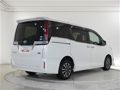 エスクァイア HEV Gi