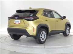 ヤリスクロス HEV X