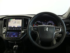 クラウン HEV アスリートS