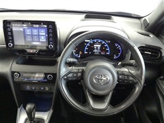 ヤリスクロス HEV Z