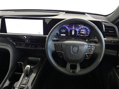 クラウンクロスオーバー G