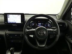 ヤリスクロス G