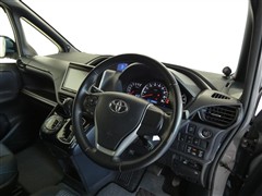 ヴォクシー ZS キラメキ2