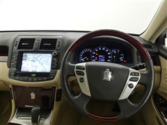 クラウン ロイヤルサルーンアニバ-サリ