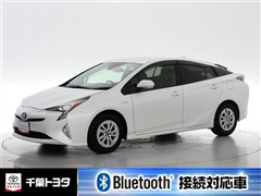 トヨタ プリウス S セーフティプラス