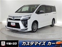トヨタ ヴォクシーHEV ZSキラメキ3