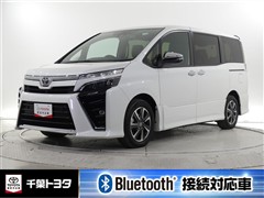 トヨタ　ヴォクシー ZS キラメキ3