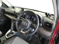 ヤリスクロスHEV Z