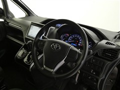 エスクァイア Xi