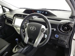 アクア X-アーバン